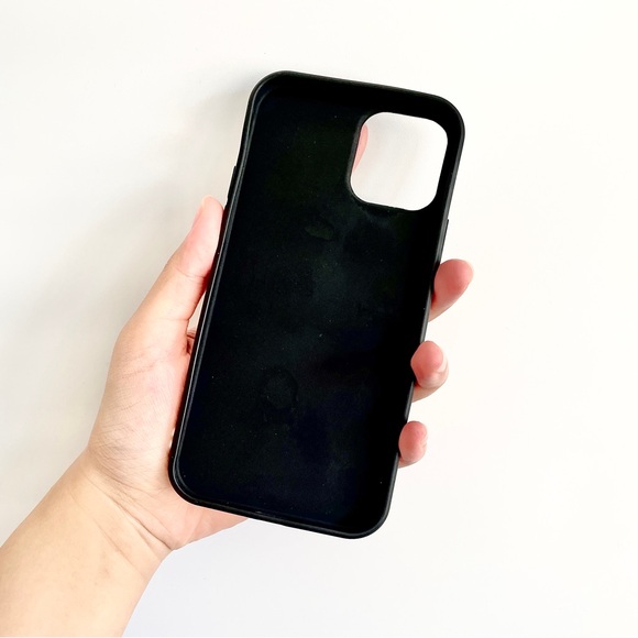 iPhone 12/12 Pro Case with Angel Wings Print - Picture 2 of 2